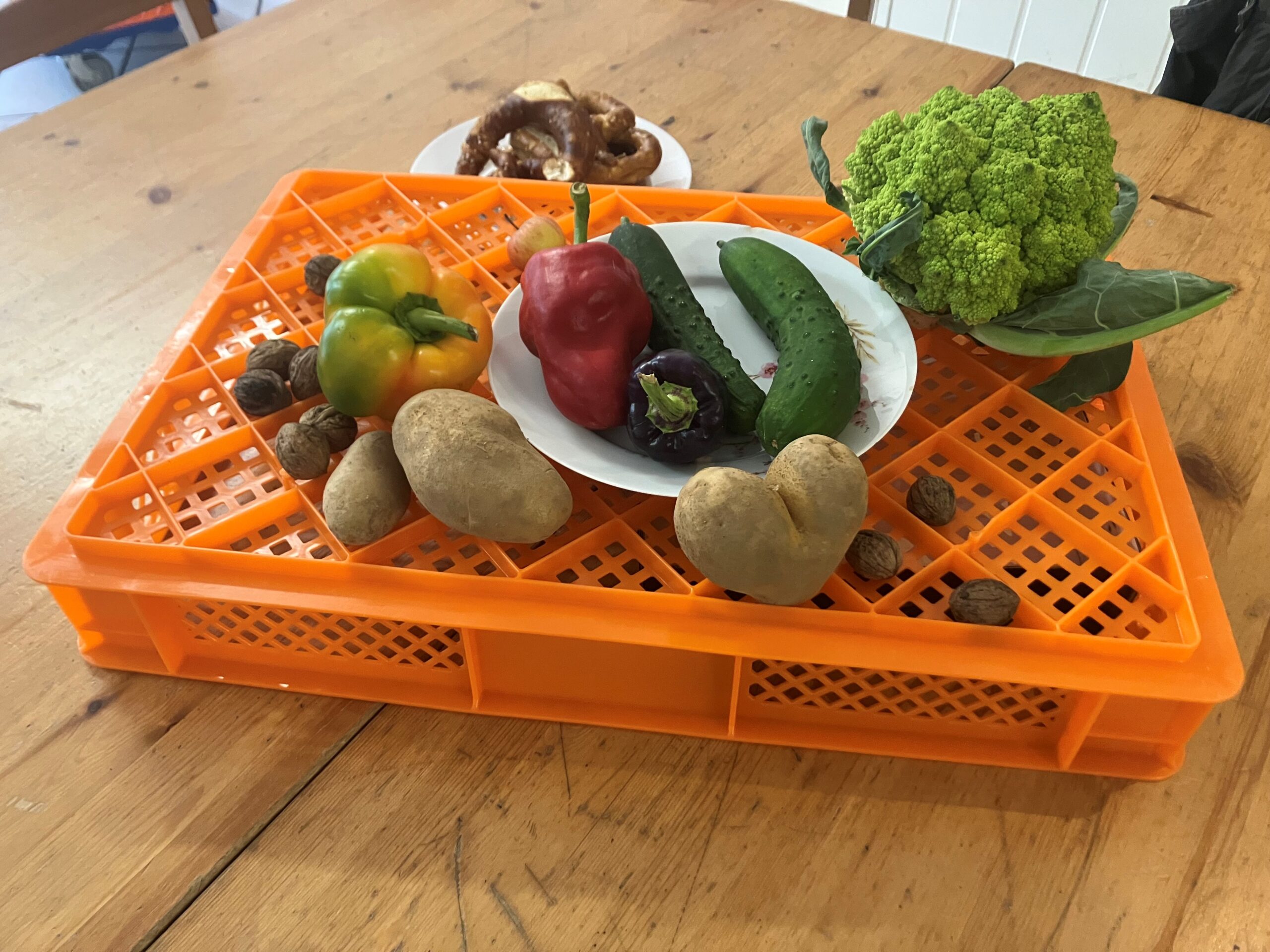 Featured image for “ESS-BAR: Retten, schnippeln, rühren & genießen. Wir danken allen Engagierten!”